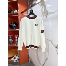 Gucci Sweaters